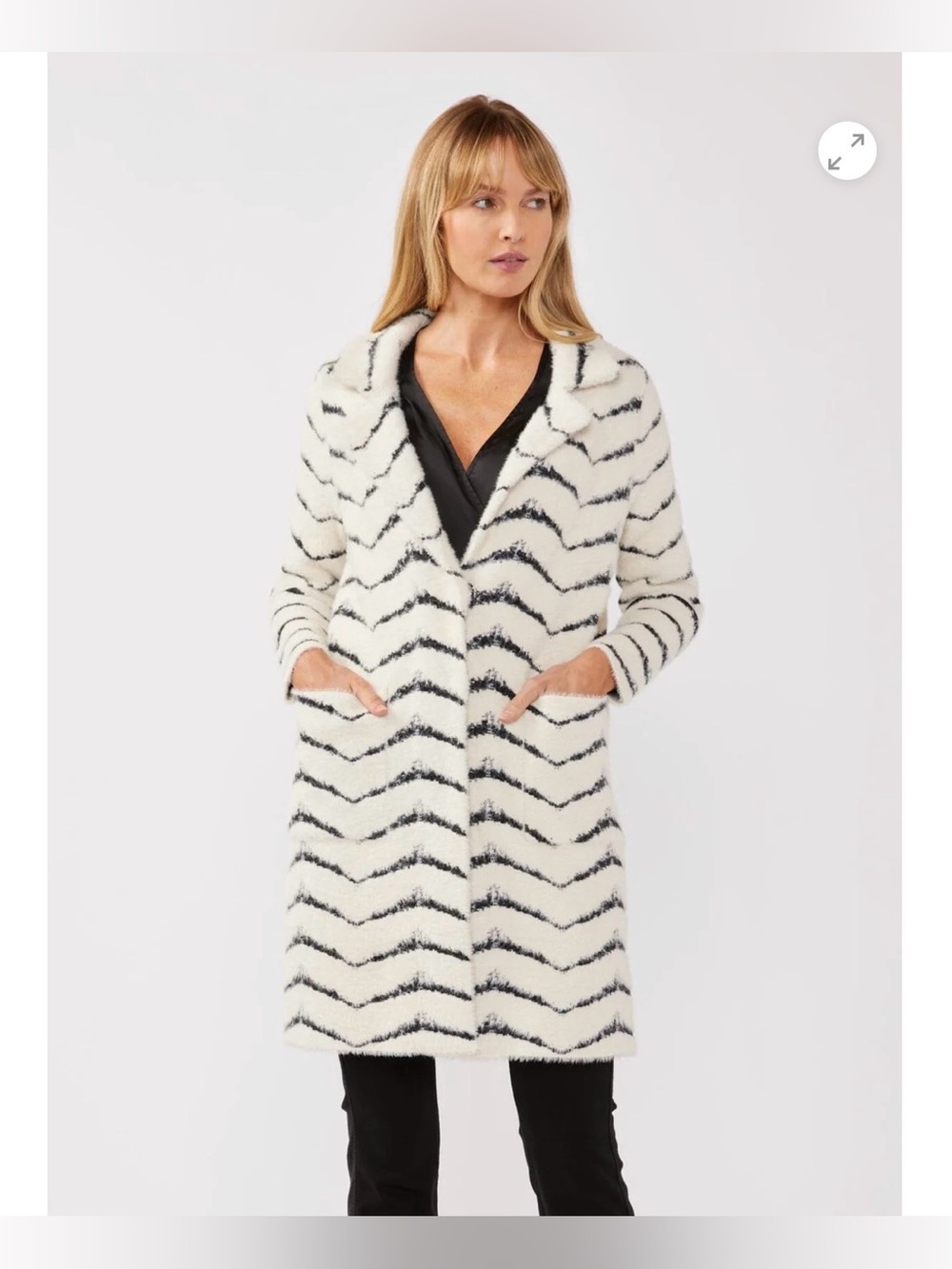 Like NEW Lovestitch Fuzzy Chevron Sweater Coat